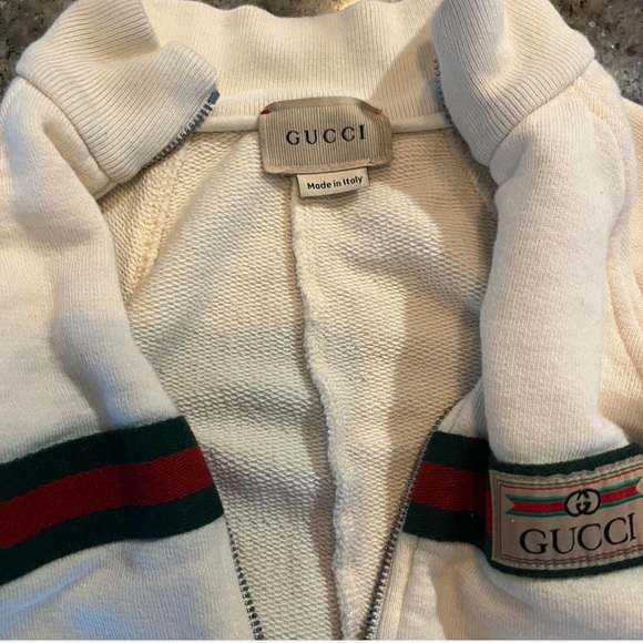 Gucci Baby Romper - SOLD‼️ - Picture 3 of 7